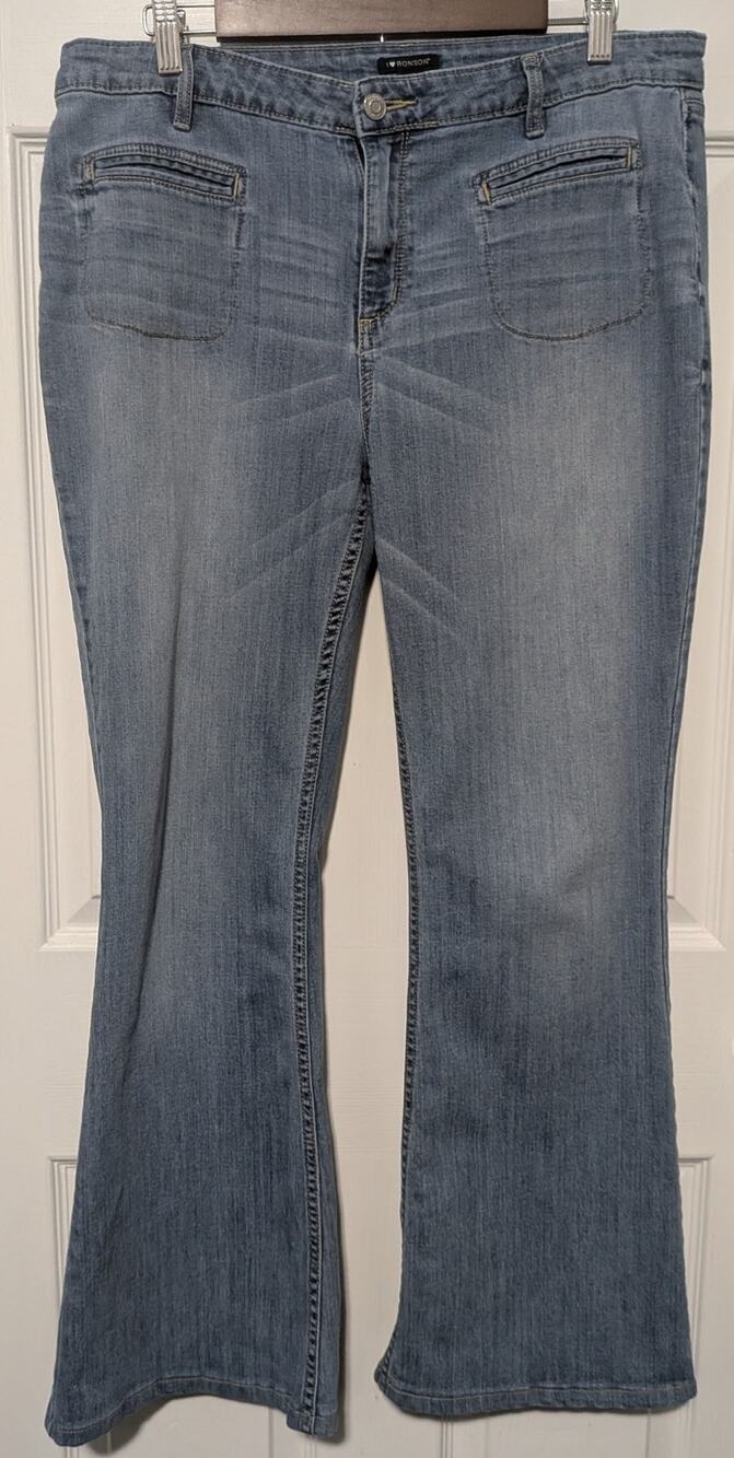 I Heart Ronson Flare Jeans Size 14 Medium Wash Denim Boho Bell Bottoms